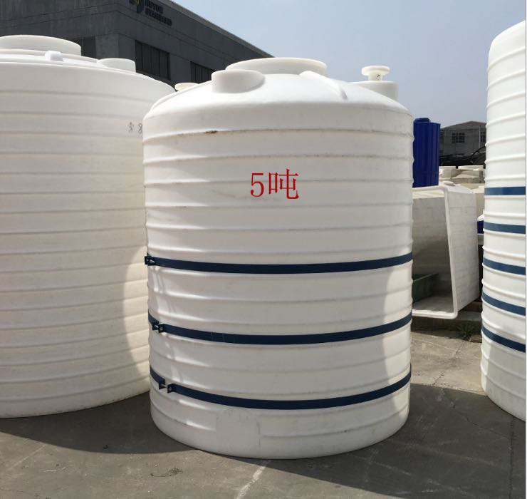 塑料儲罐的耐腐蝕能力如何準確鑒別及磨光處理